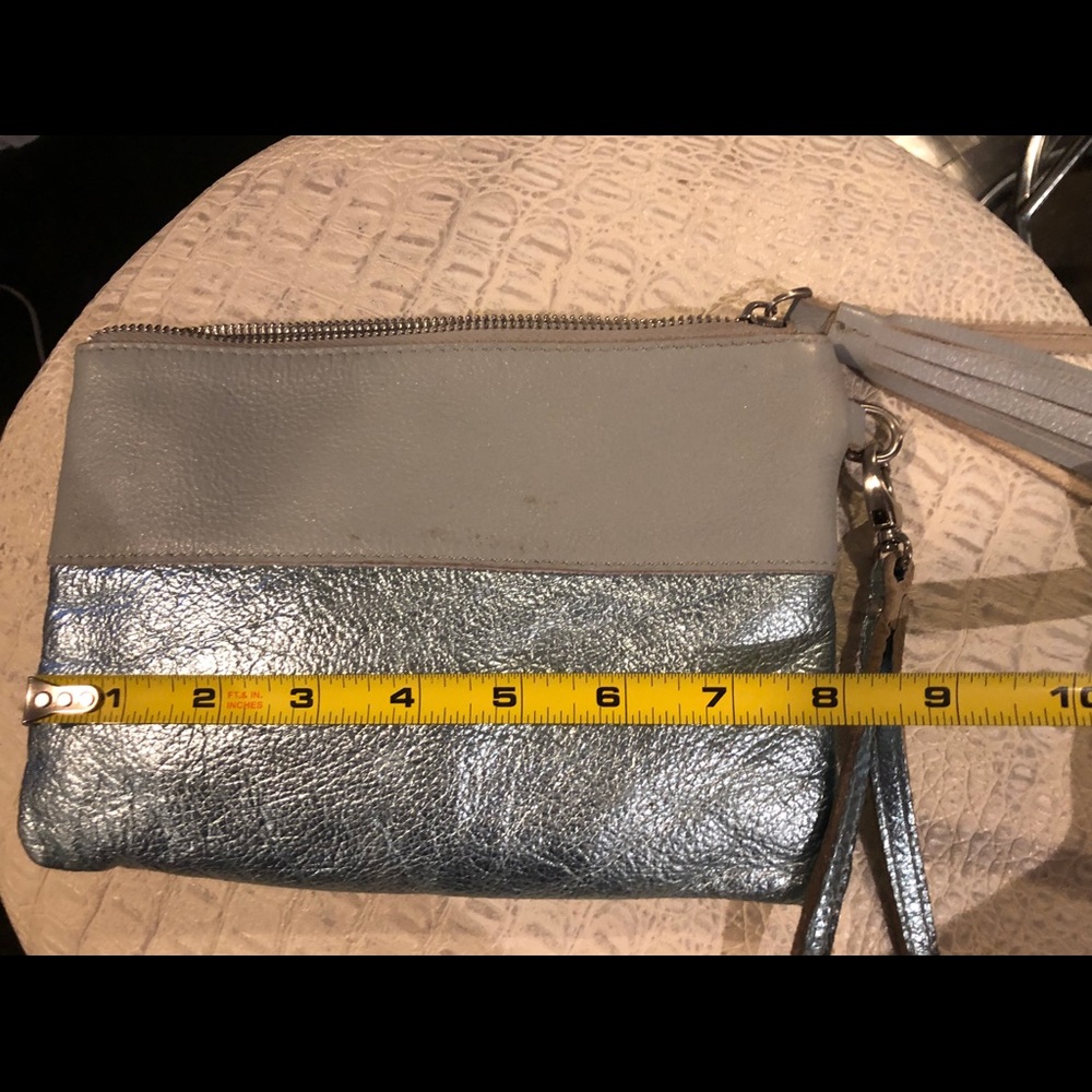 Clutch - Picture 4 of 6